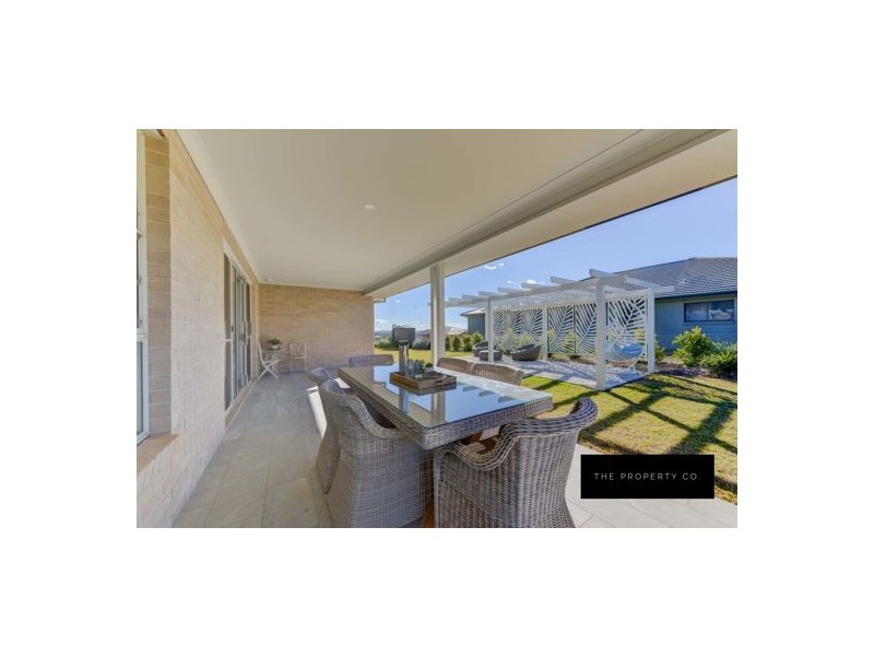 2 Bluebell Way, Tamworth NSW 2340