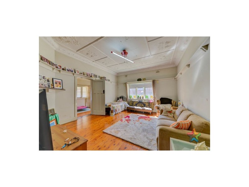 26 White Street, Tamworth NSW 2340