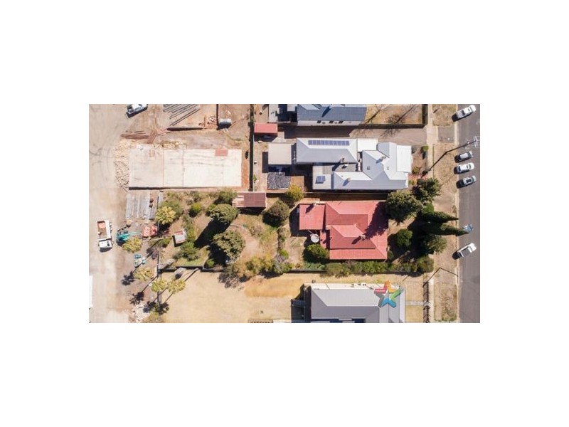 123 Carthage Street, Tamworth NSW 2340