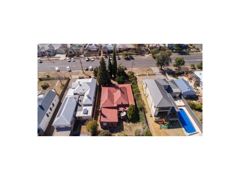 123 Carthage Street, Tamworth NSW 2340