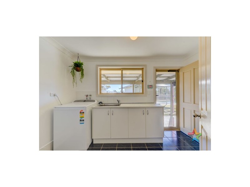 13 Ralfe Road, Tamworth NSW 2340