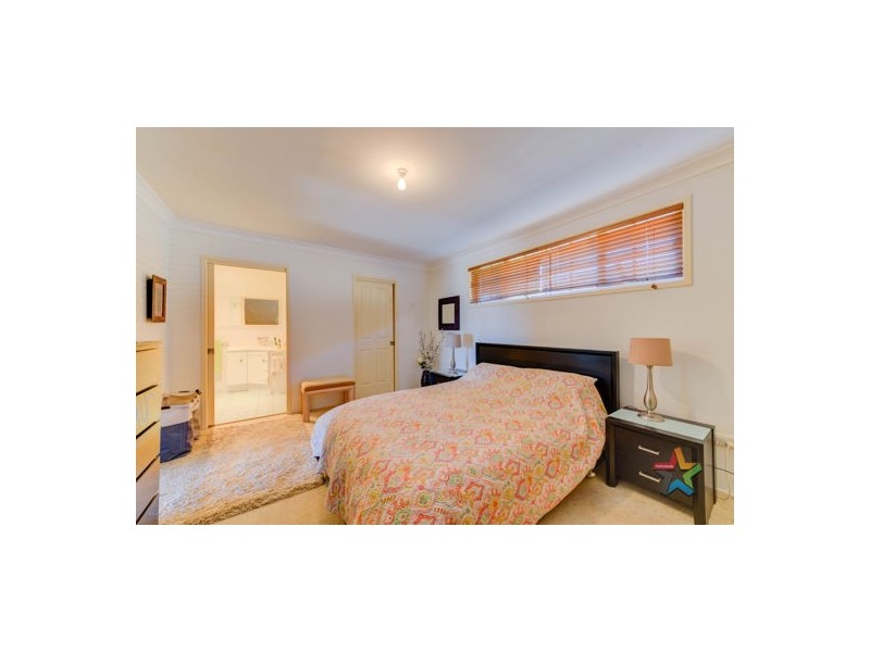 9 Murrawai Street, Tamworth NSW 2340