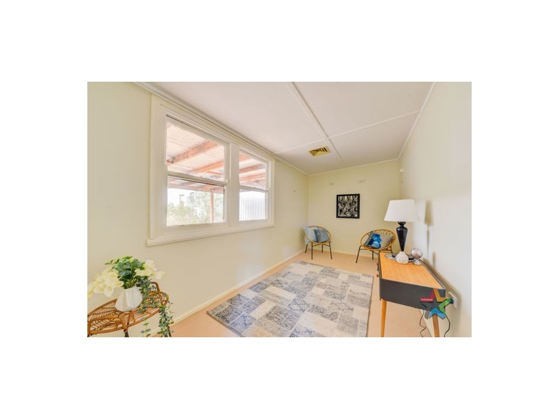 12 Patterson Street, Tamworth NSW 2340