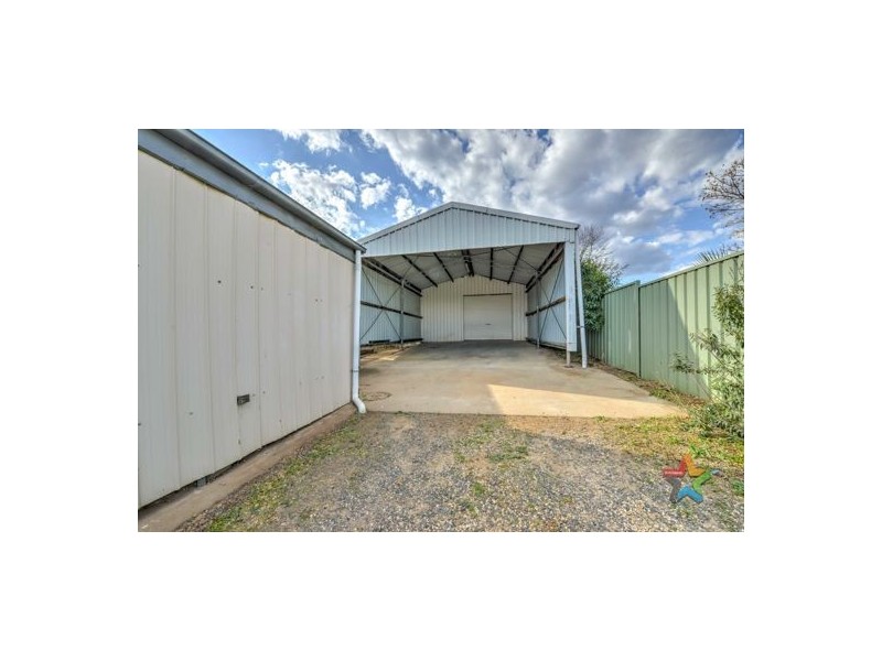 12 Patterson Street, Tamworth NSW 2340