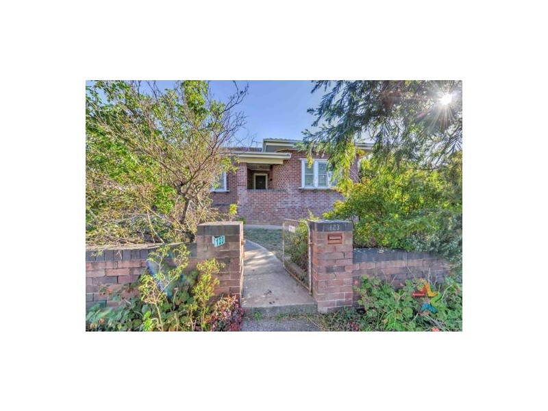 123 Denne Street, Tamworth NSW 2340