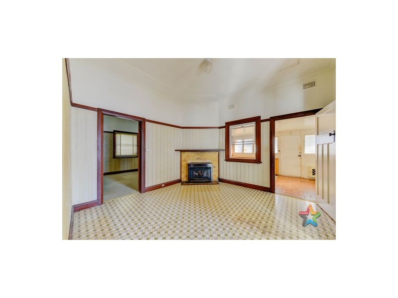 123 Denne Street, Tamworth NSW 2340