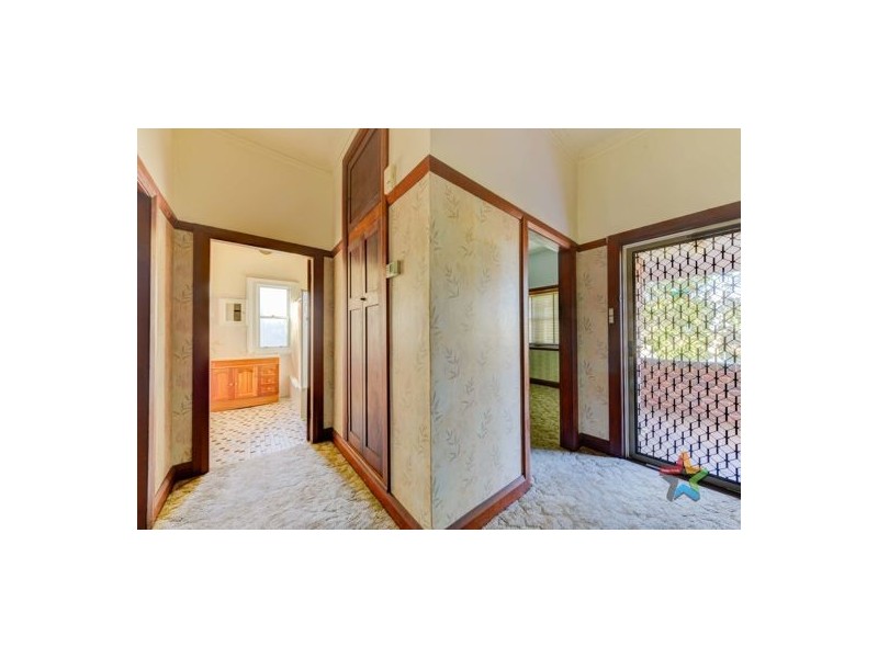 123 Denne Street, Tamworth NSW 2340