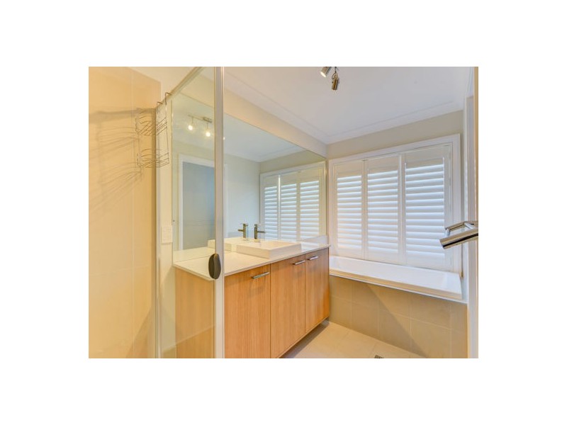 6 Sanctuary Place, Tamworth NSW 2340