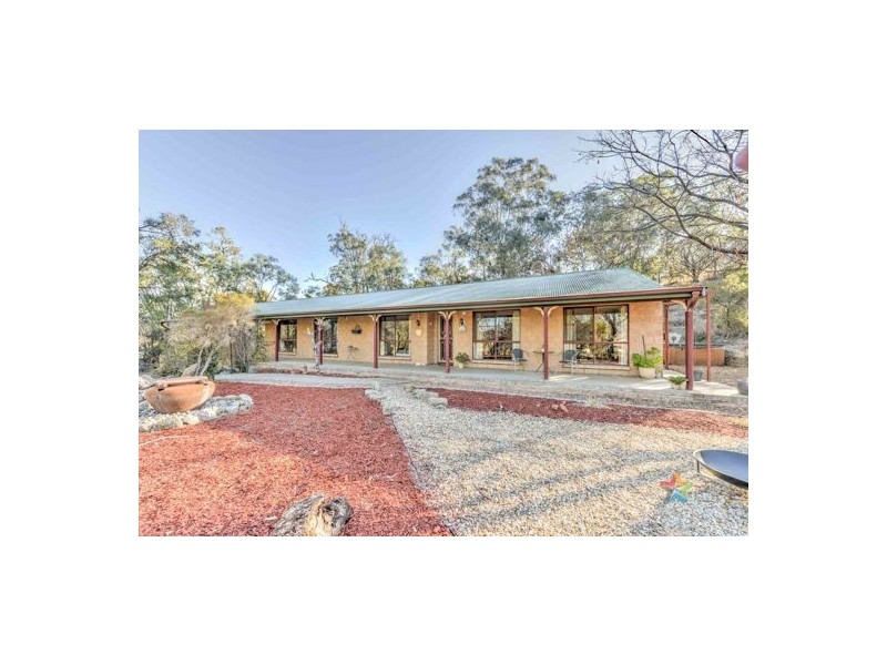 185 Sandy Road, Kootingal NSW 2352