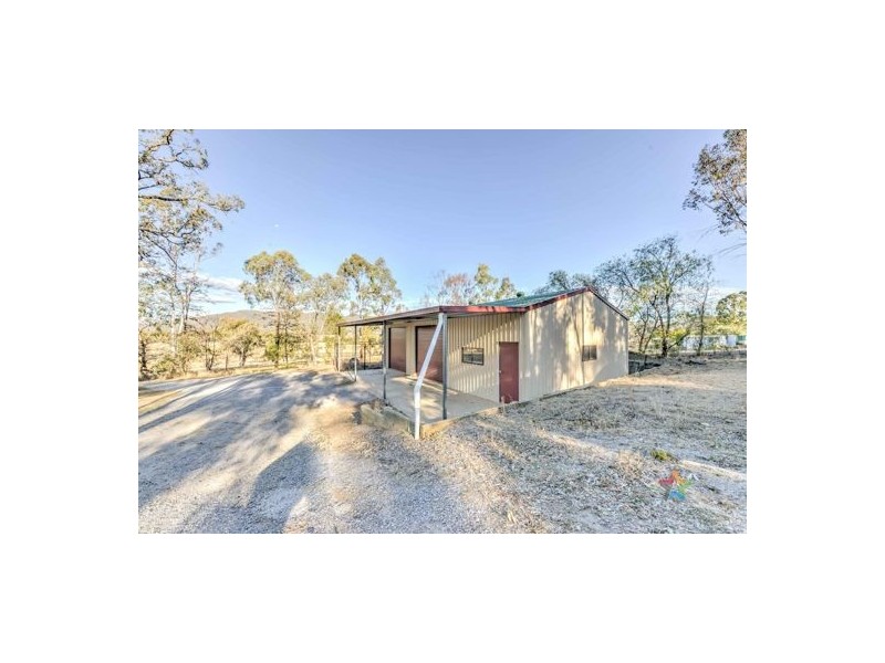 185 Sandy Road, Kootingal NSW 2352