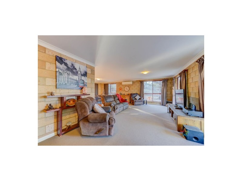 185 Sandy Road, Kootingal NSW 2352