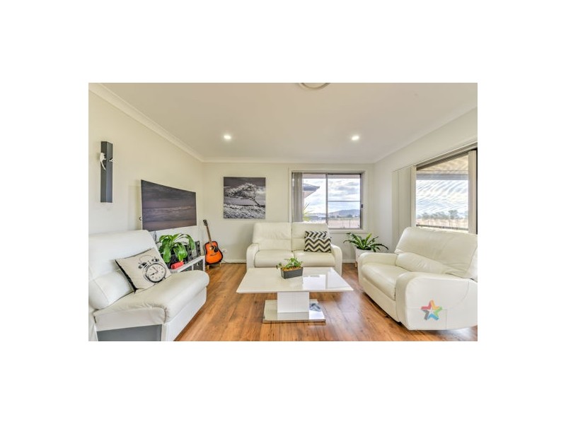 11 Benandarah Court, Tamworth NSW 2340