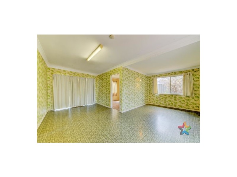 8 Woodhill Place, Tamworth NSW 2340