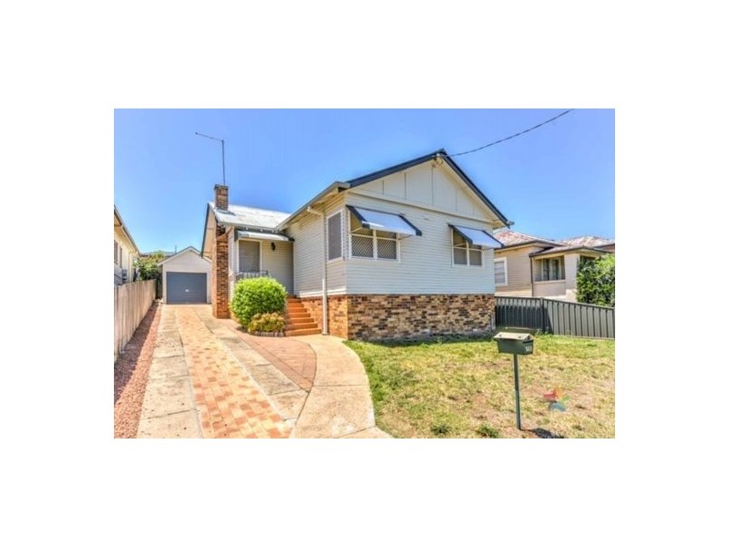 146 Belmore Street, Tamworth NSW 2340