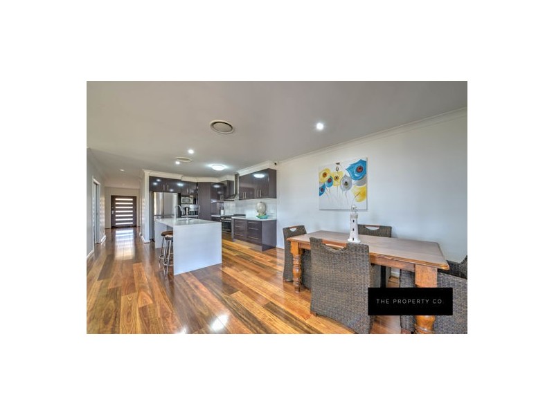 2 Carrai Close, Tamworth NSW 2340