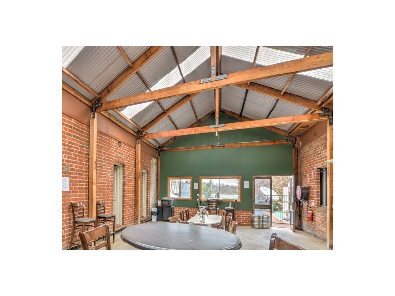 209 Peel Street, Tamworth NSW 2340