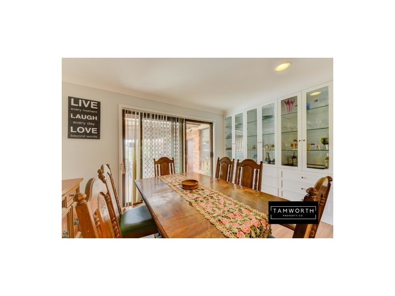 7 Camira Crescent, Tamworth NSW 2340