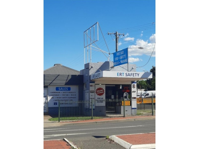 214 Bridge Street, Tamworth NSW 2340