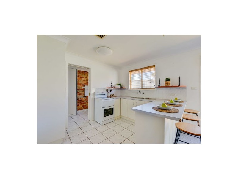 2/12 Curlew Crescent, Tamworth NSW 2340