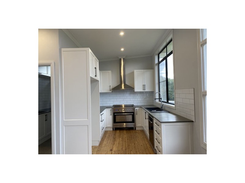 68 Hillvue Road, Tamworth NSW 2340