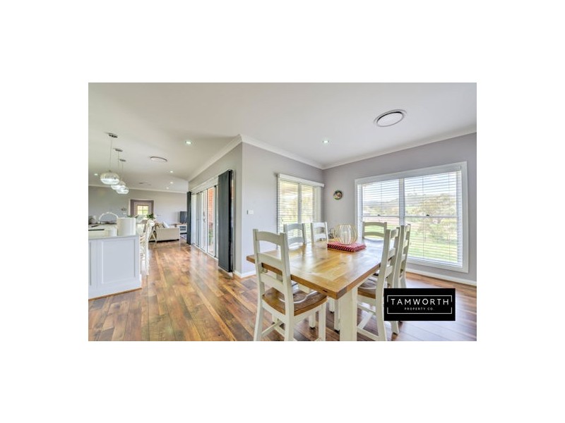 2 Bentwing Place, Tamworth NSW 2340