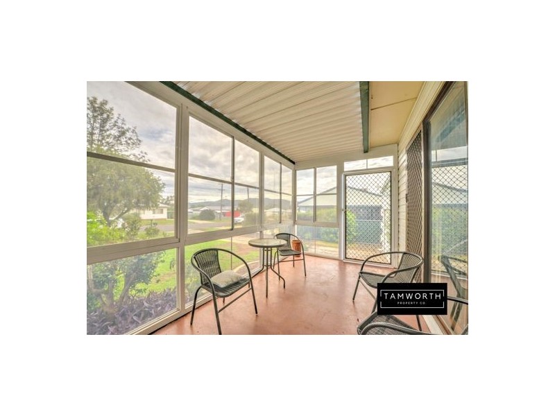 31 Bell Street, Tamworth NSW 2340