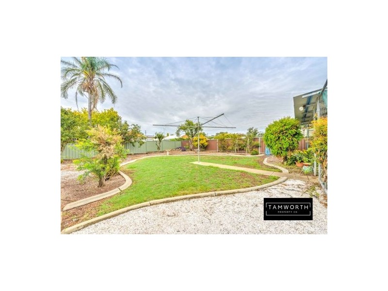 31 Bell Street, Tamworth NSW 2340