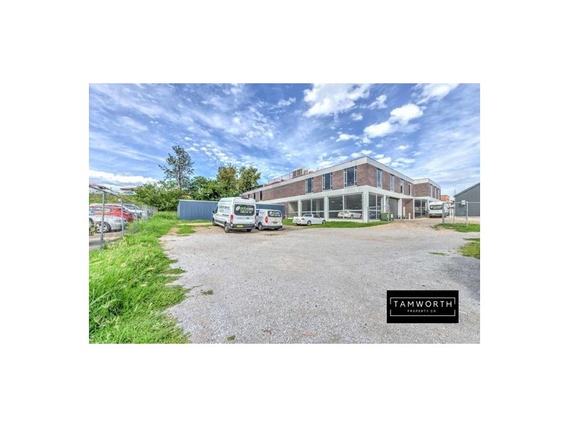 248 Peel Street, Tamworth NSW 2340