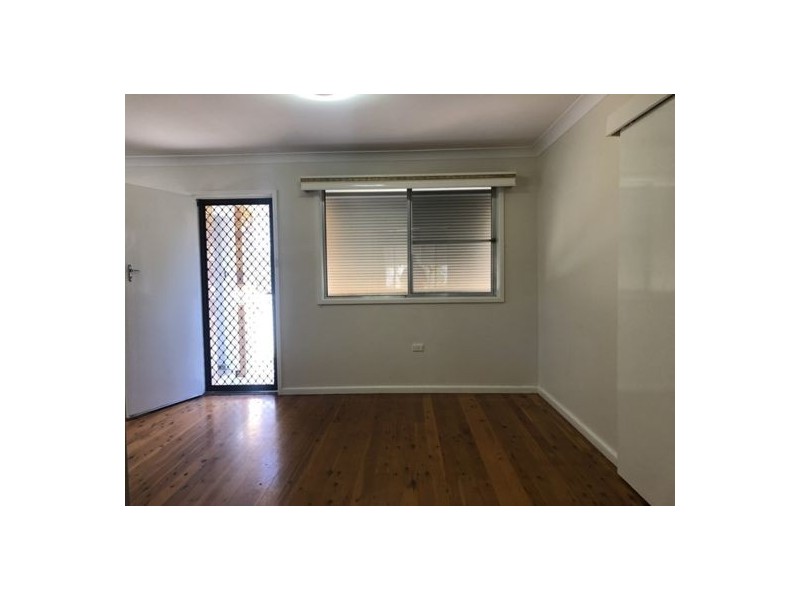 32 John Street, Tamworth NSW 2340