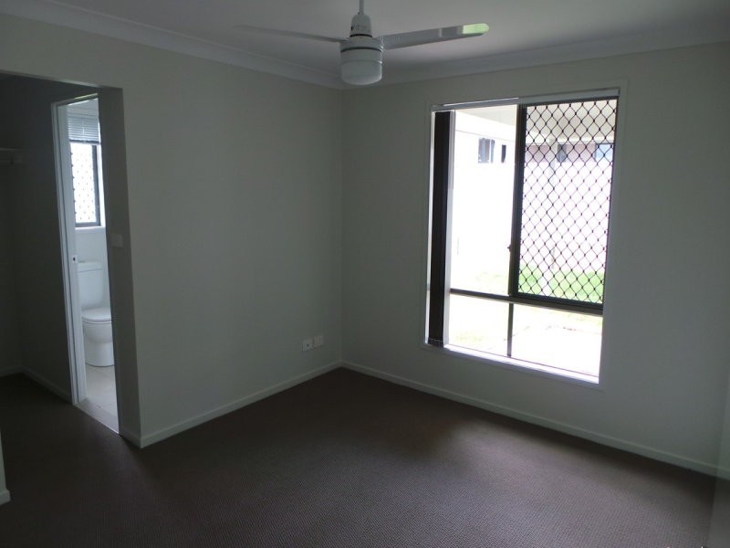 62 Tulipwood Crescent, Tamworth NSW 2340