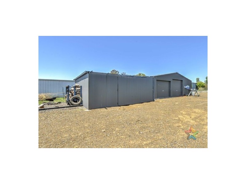 9 Edna Close, Tamworth NSW 2340