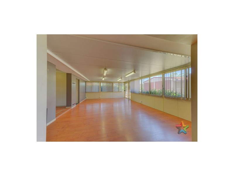 10 Wagonia Drive, Kootingal NSW 2352