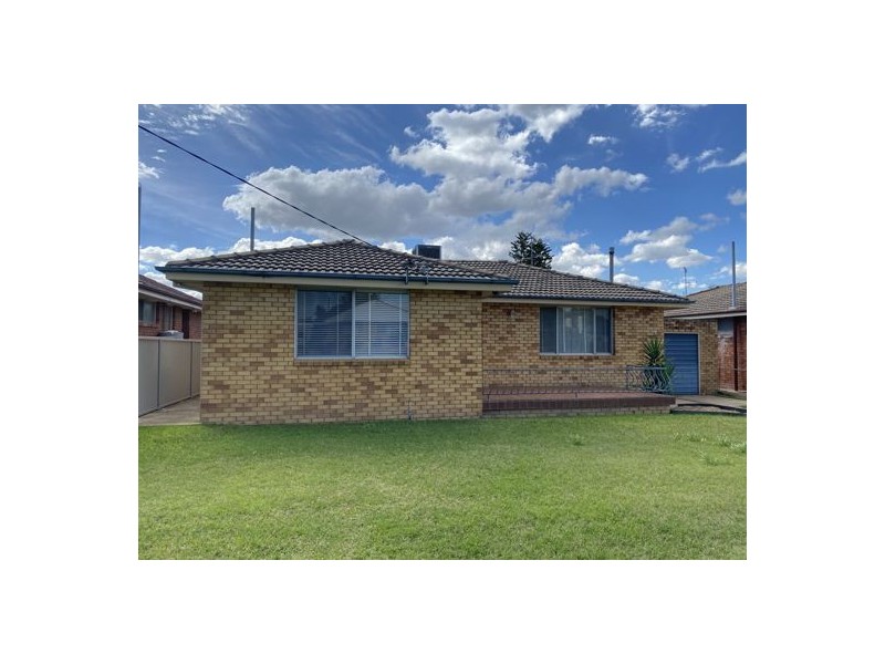 38 Margaret Street, Tamworth NSW 2340