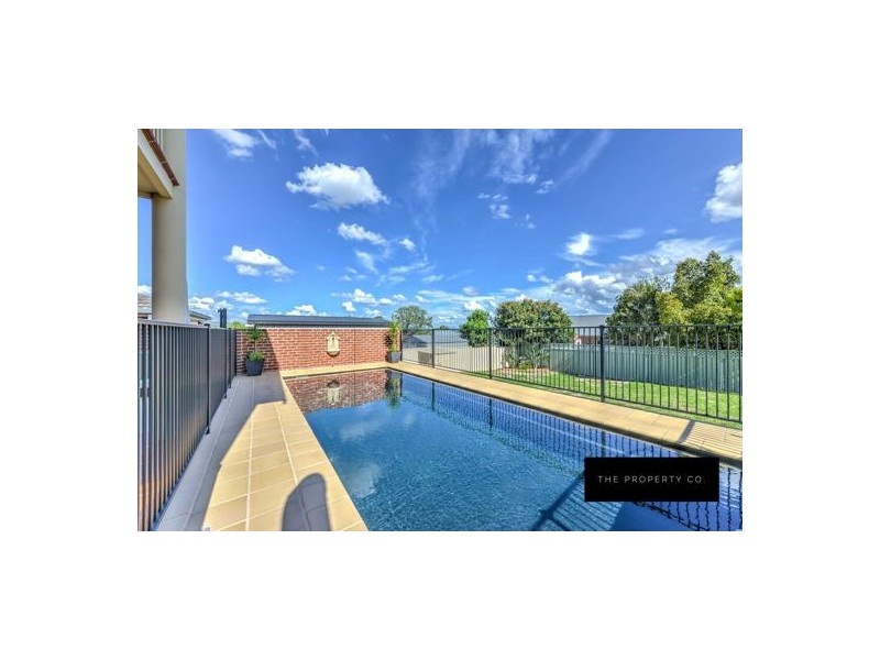 15 Ebony Close, Tamworth NSW 2340