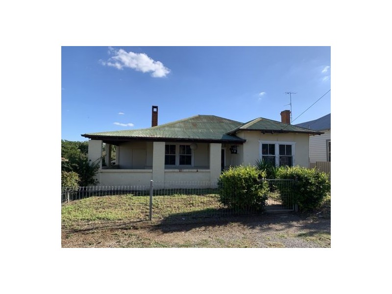 49 Byrnes Avenue, Tamworth NSW 2340