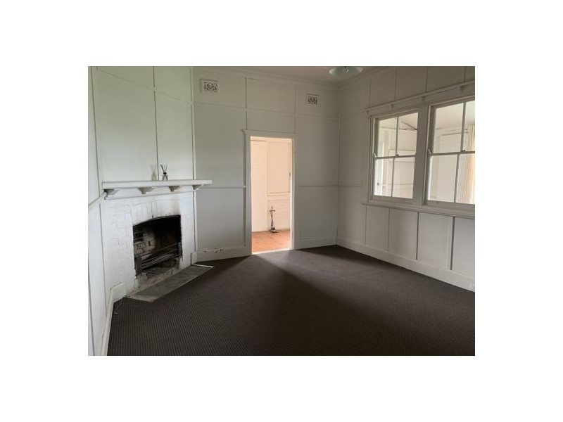 49 Byrnes Avenue, Tamworth NSW 2340