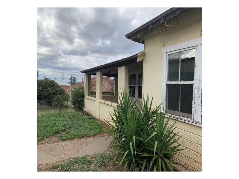 49 Byrnes Avenue, Tamworth NSW 2340