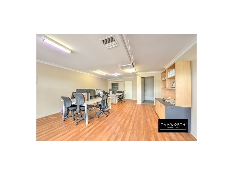 74 Robert Street, South Tamworth NSW 2340