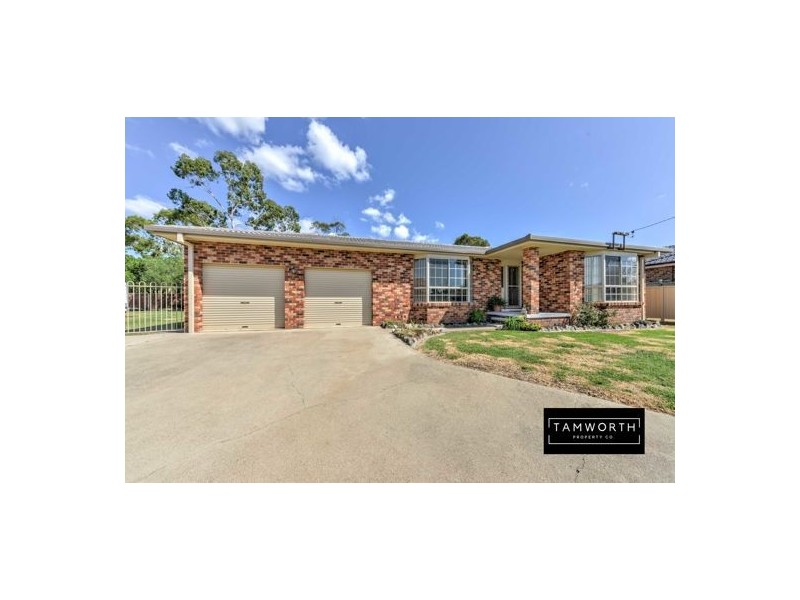 13 Craigends Place, Tamworth NSW 2340