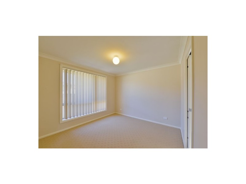 1 Falcon Drive, Calala NSW 2340