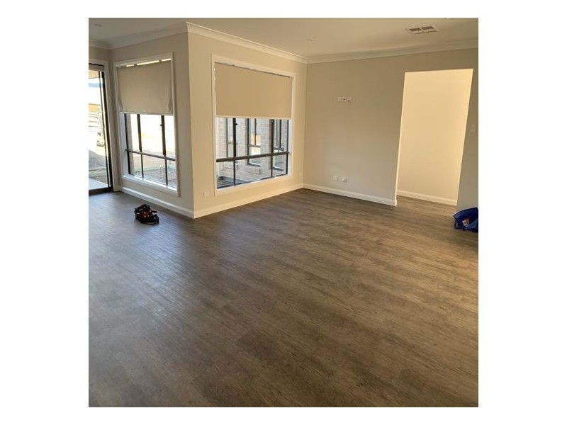 5 Reginald Drive, Kootingal NSW 2352