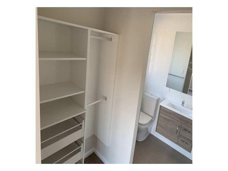 5 Reginald Drive, Kootingal NSW 2352