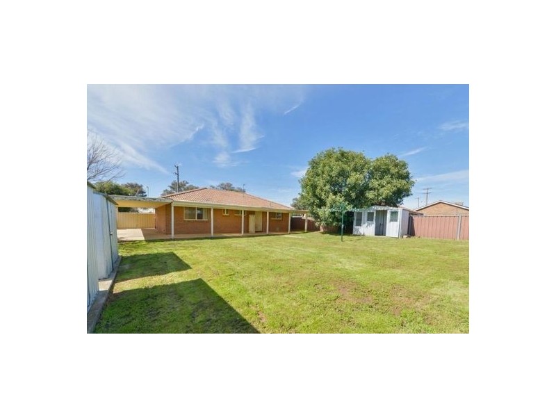 63 Warral Road, Tamworth NSW 2340