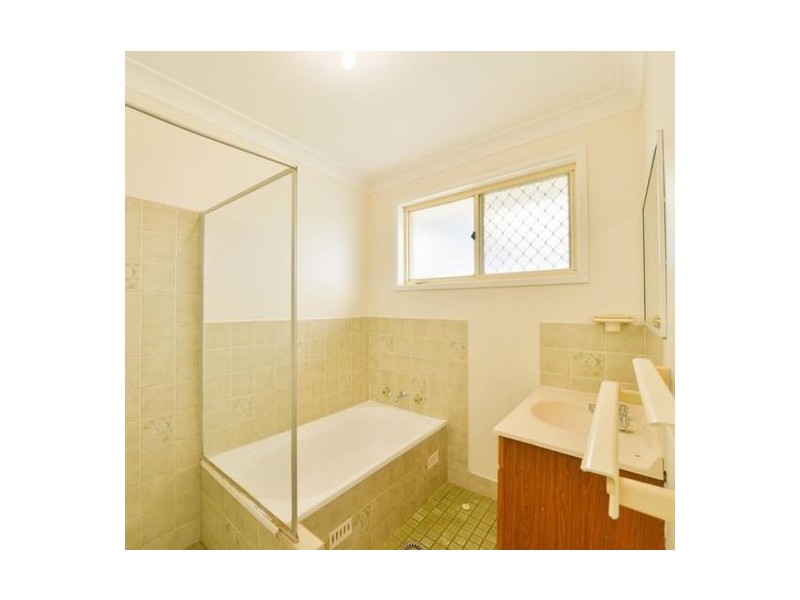 63 Warral Road, Tamworth NSW 2340