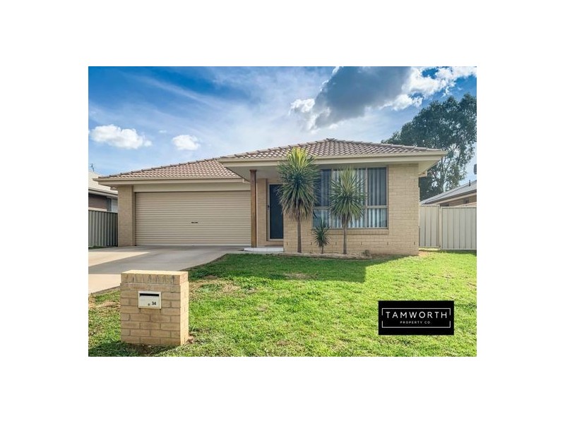 34 Nowland Crescent, Tamworth NSW 2340