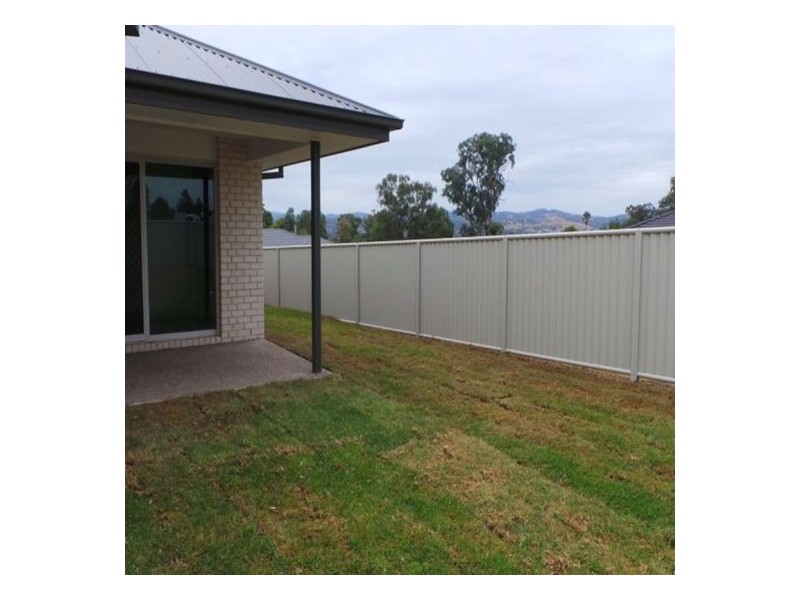 28 Drakeford Street, Tamworth NSW 2340