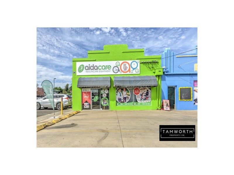248 Peel Street, Tamworth NSW 2340