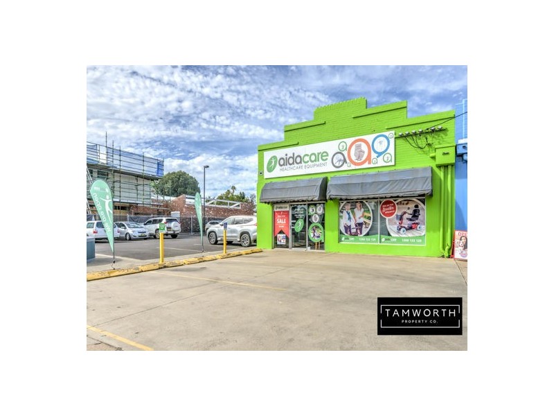 248 Peel Street, Tamworth NSW 2340