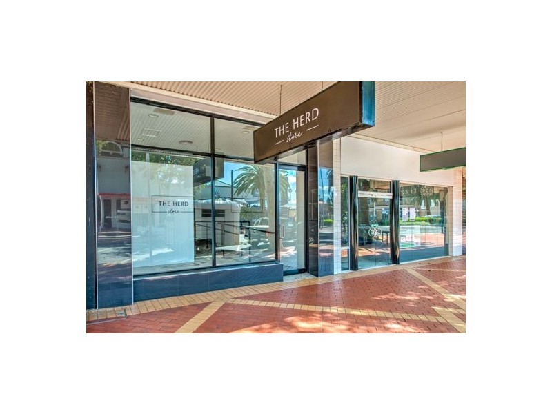 249 Peel Street, Tamworth NSW 2340