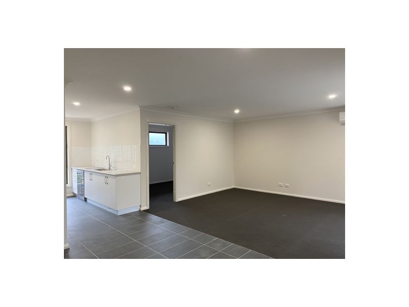 20A Reginald Drive, Tamworth NSW 2340